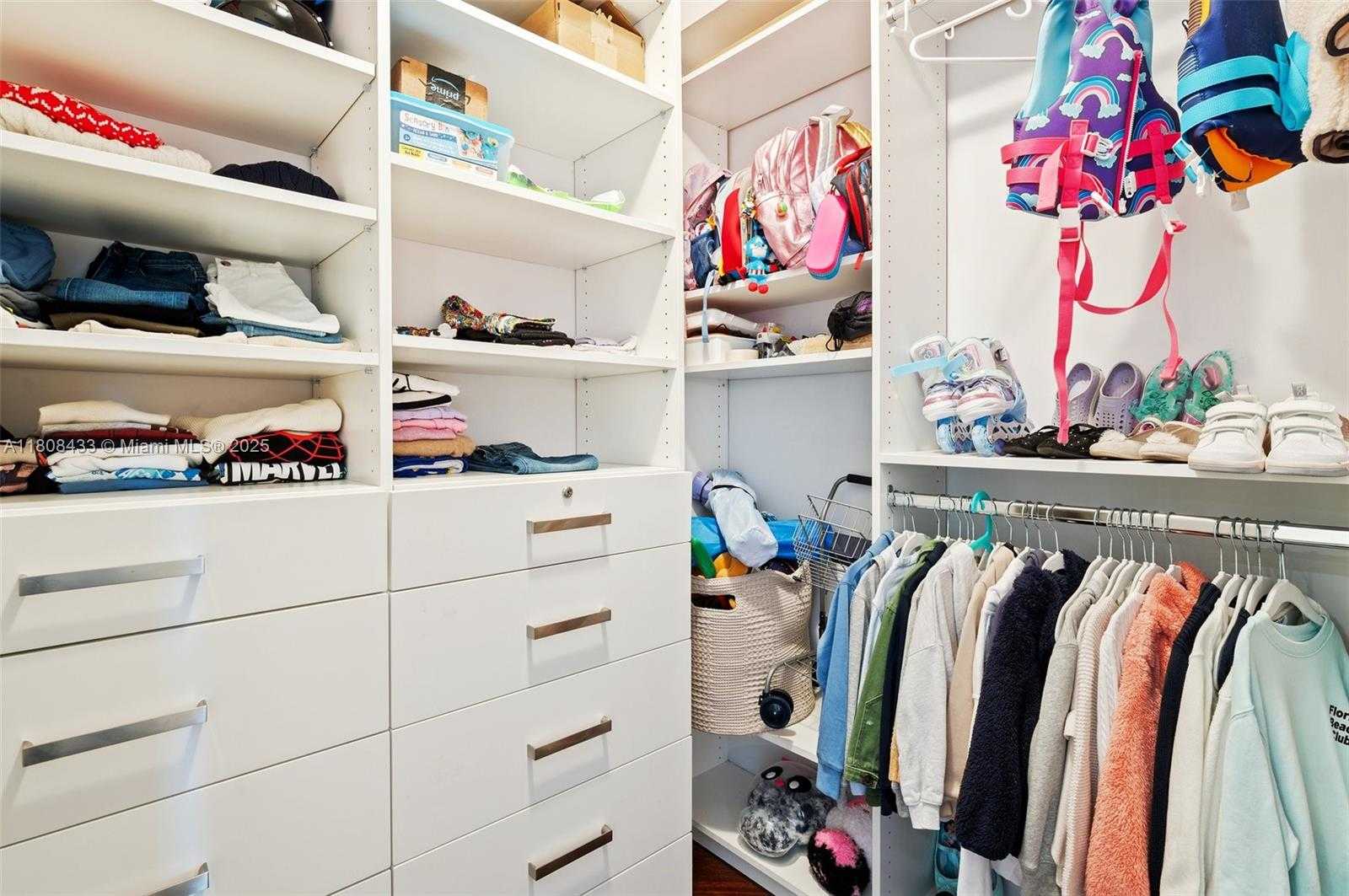 Small Image of 765 CRANDON BLVD #407, Key Biscayne Number 29