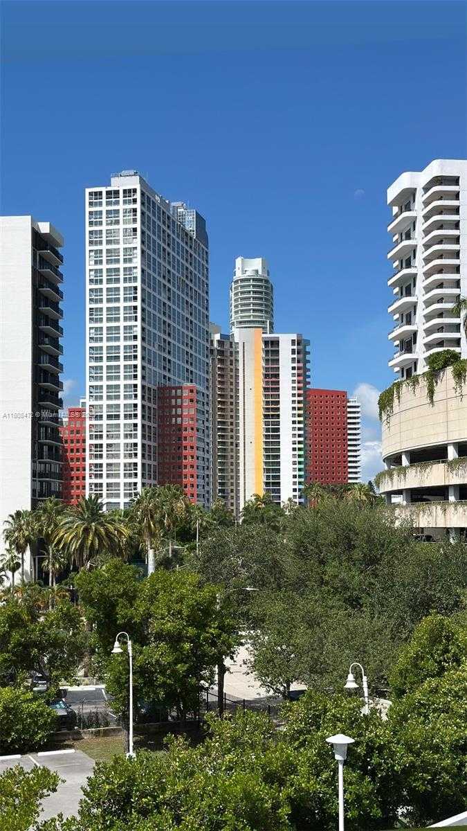 Small Image of 1408 BRICKELL BAY DR #401, Miami Number 15