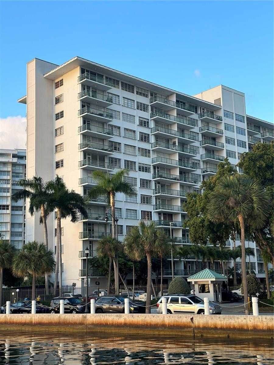 Small Image of 1408 BRICKELL BAY DR #401, Miami Number 2