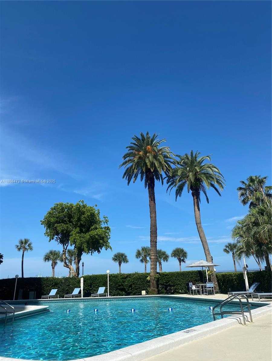 Small Image of 1408 BRICKELL BAY DR #401, Miami Number 3