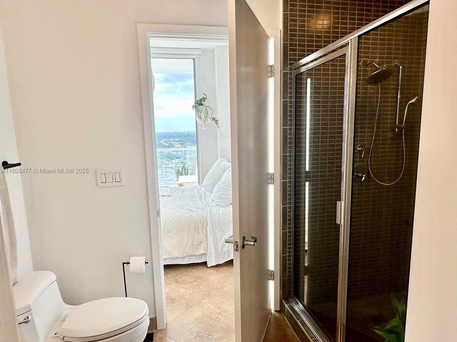 Small Image of 3470 EAST COAST AVE #H1805, Miami Number 12