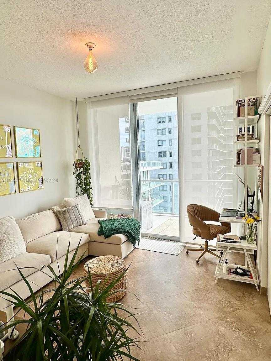 Small Image of 3470 EAST COAST AVE #H1805, Miami Number 13