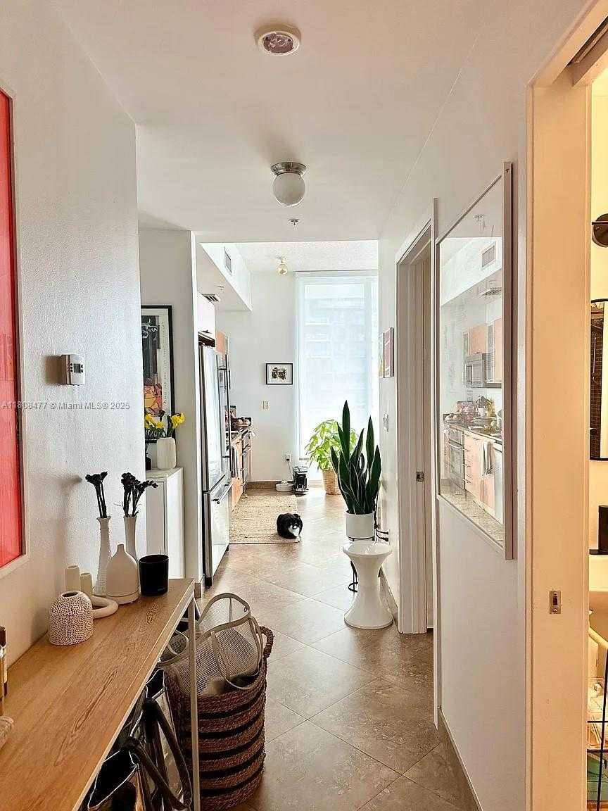 Small Image of 3470 EAST COAST AVE #H1805, Miami Number 16