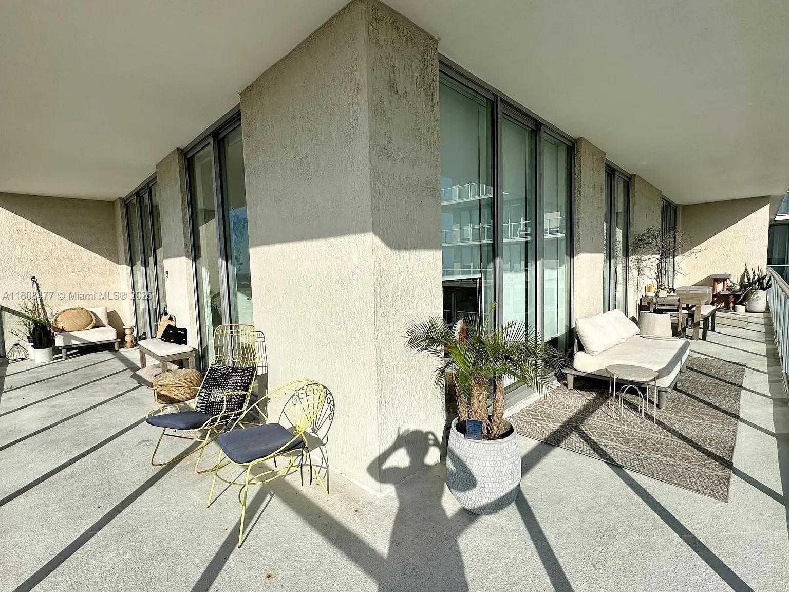 Small Image of 3470 EAST COAST AVE #H1805, Miami Number 5