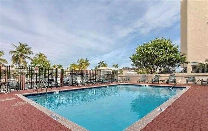Small Image of 2903 NORTH MIAMI BEACH BLVD #906, North Miami Beach Number 10