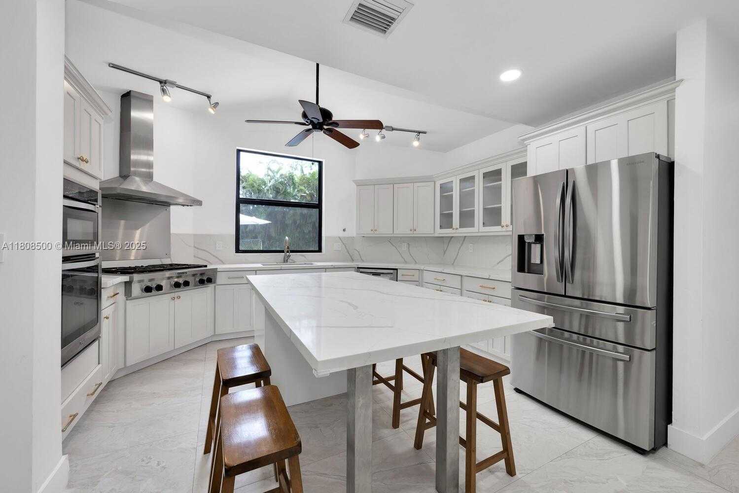 Small Image of 6860 SOUTH WEST 99TH TER, Pinecrest Number 10