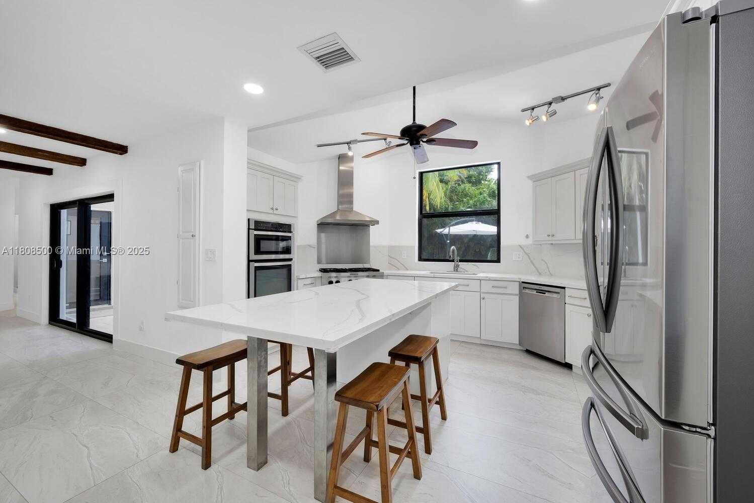 Small Image of 6860 SOUTH WEST 99TH TER, Pinecrest Number 11