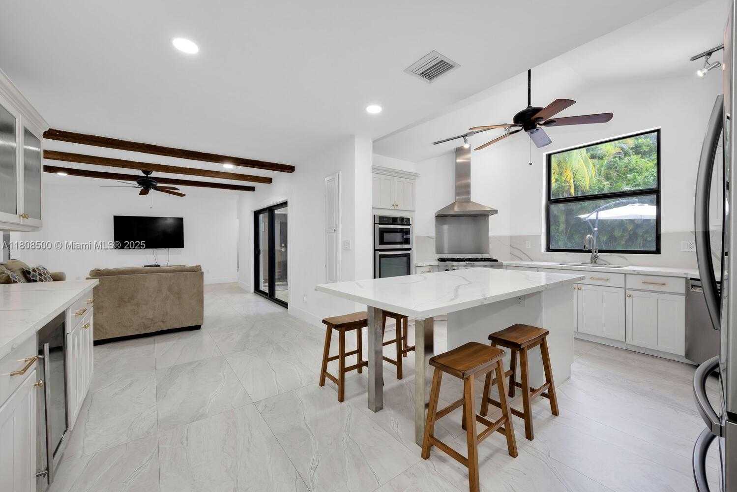 Small Image of 6860 SOUTH WEST 99TH TER, Pinecrest Number 13