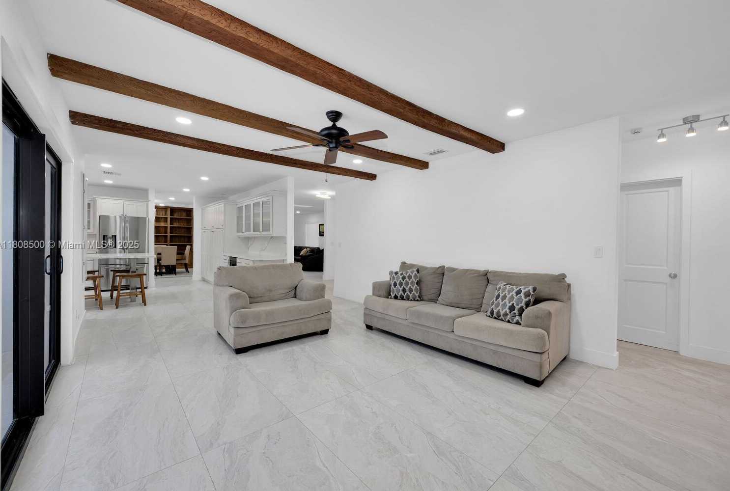 Small Image of 6860 SOUTH WEST 99TH TER, Pinecrest Number 16