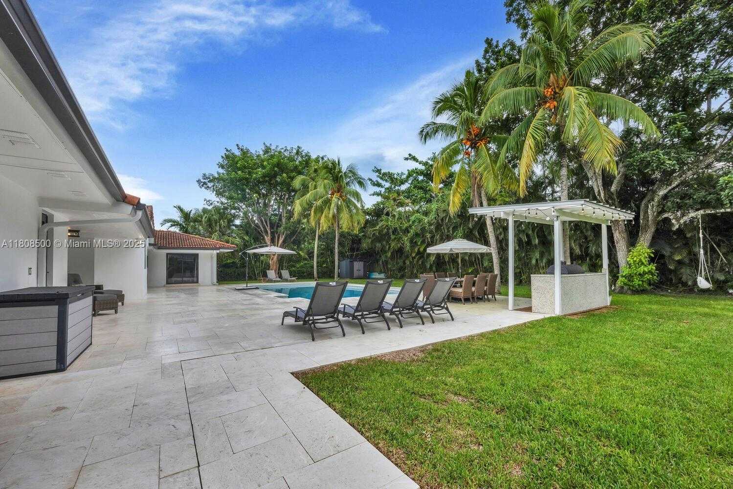 Small Image of 6860 SOUTH WEST 99TH TER, Pinecrest Number 42