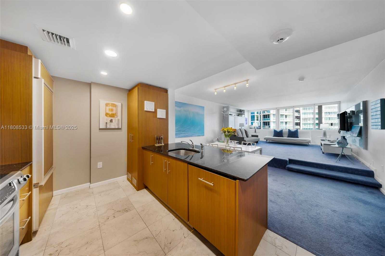 Small Image of 10275 COLLINS AVE #1507, Bal Harbour Number 15