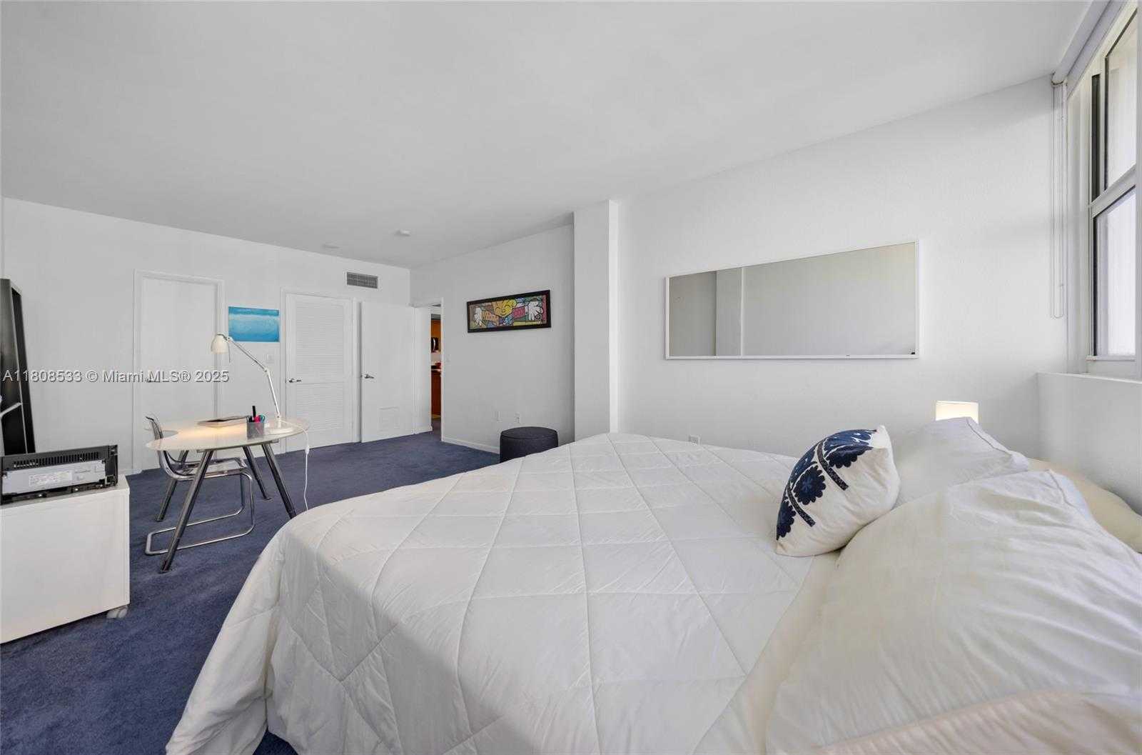 Small Image of 10275 COLLINS AVE #1507, Bal Harbour Number 22