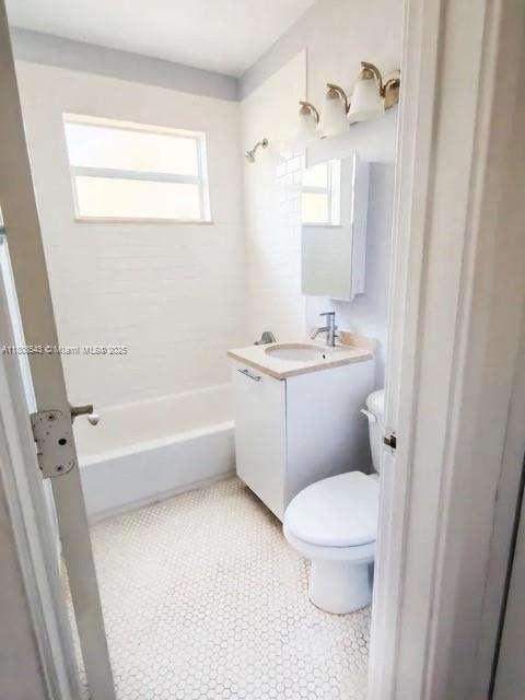 Small Image of 8000 NORTH EAST BAYSHORE CT #212, Miami Number 10