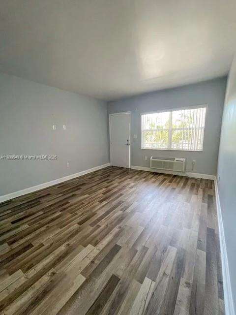 Small Image of 8000 NORTH EAST BAYSHORE CT #212, Miami Number 5