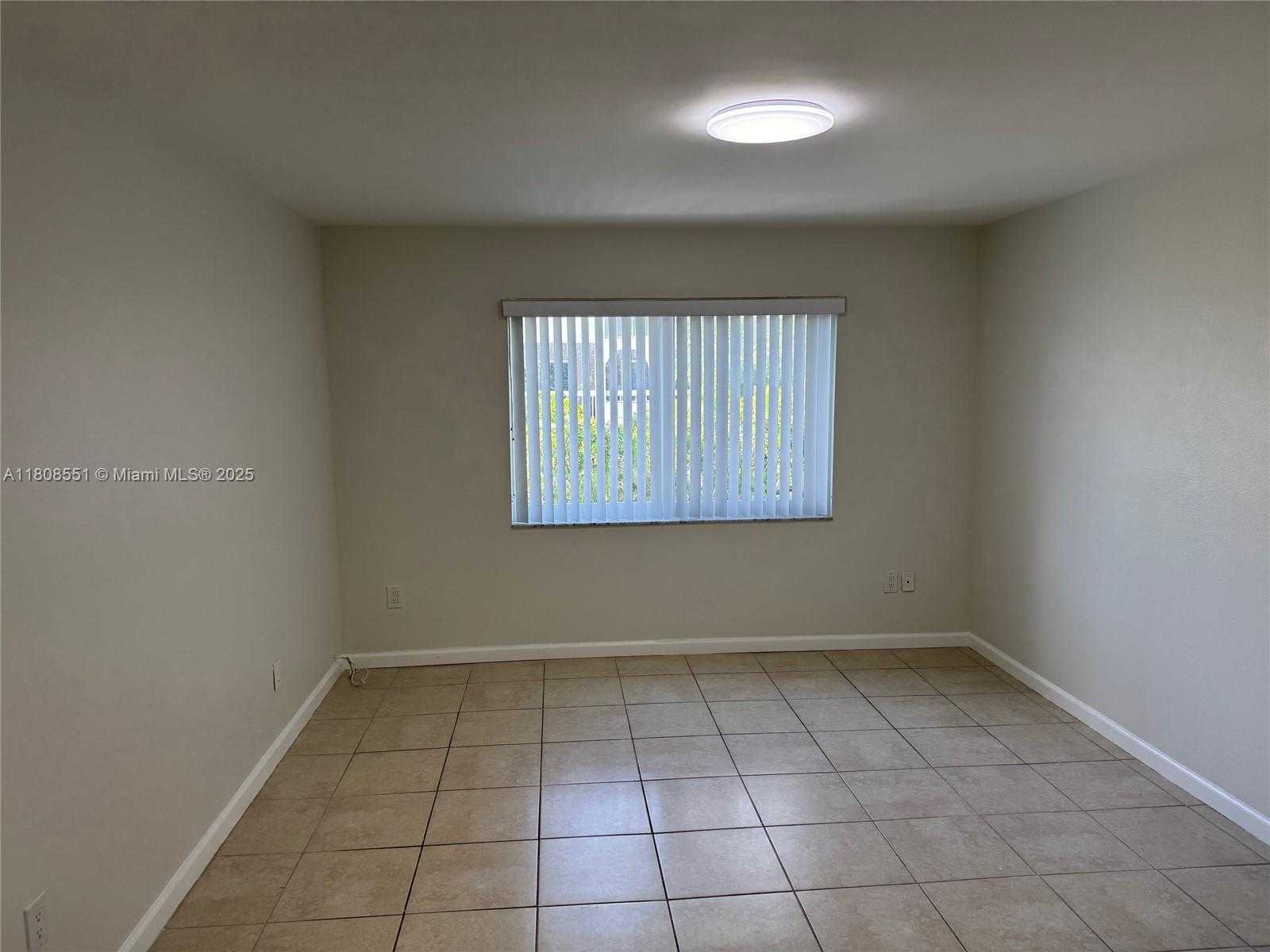 Small Image of 7700 CAMINO REAL #D-311, Miami Number 5