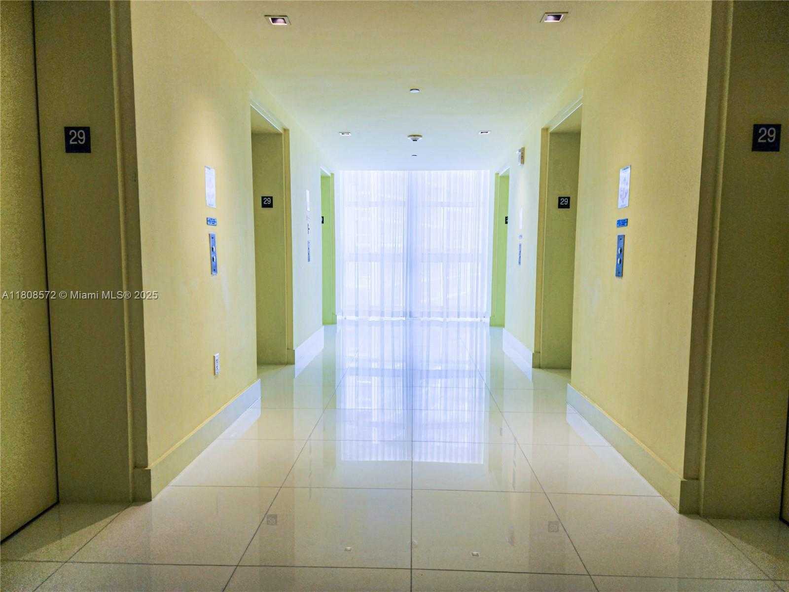 Small Image of 495 BRICKELL AVE #2906, Miami Number 15
