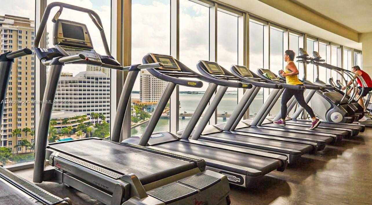 Small Image of 495 BRICKELL AVE #2906, Miami Number 20