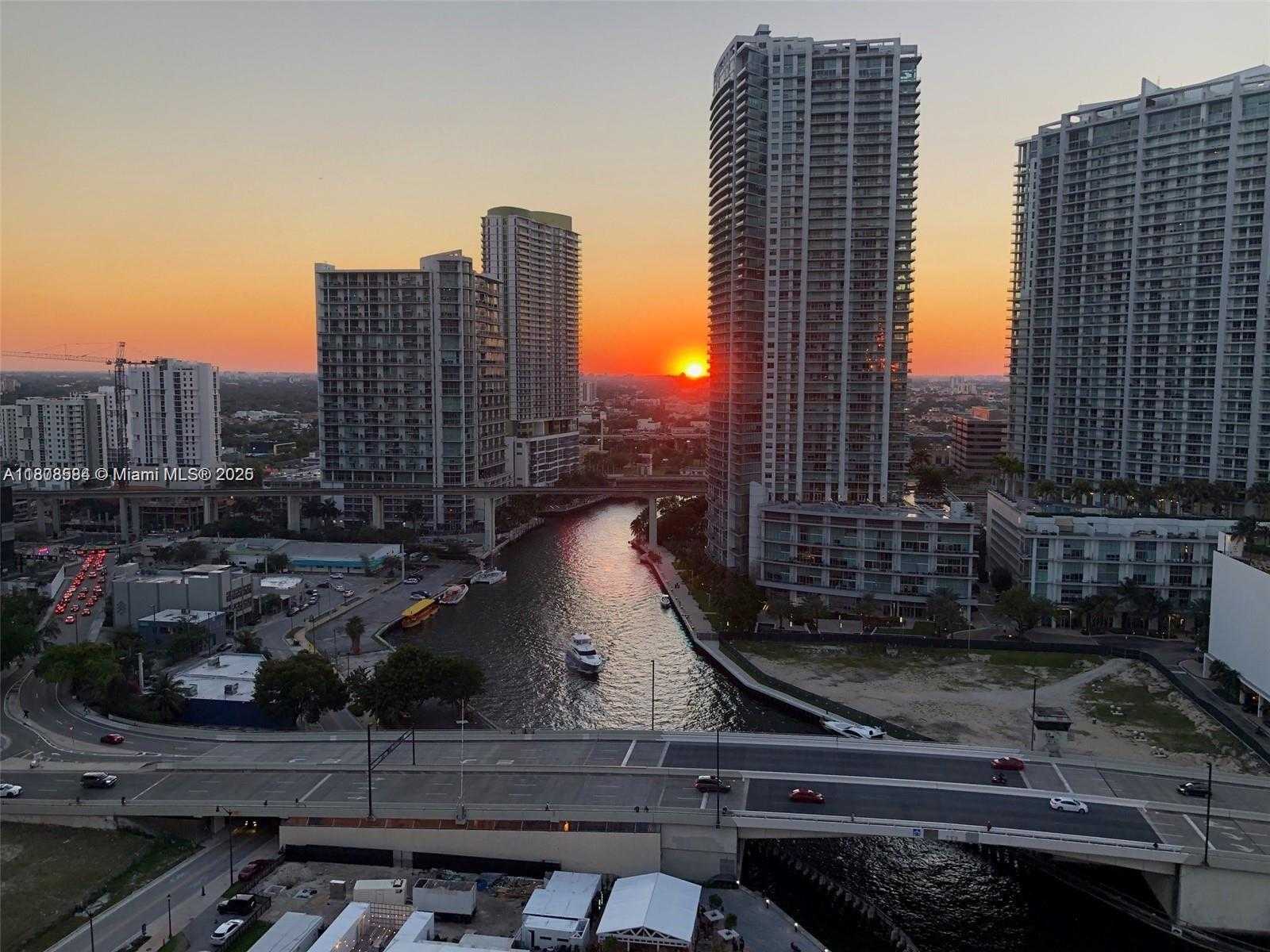 Small Image of 31 SOUTH EAST 5TH ST #2407, Miami Number 11
