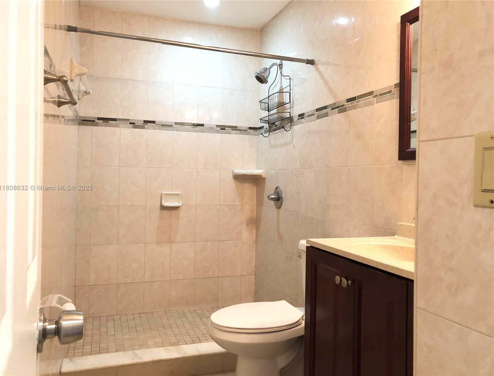Small Image of 11191 SOUTH WEST 63RD TER, Miami Number 26