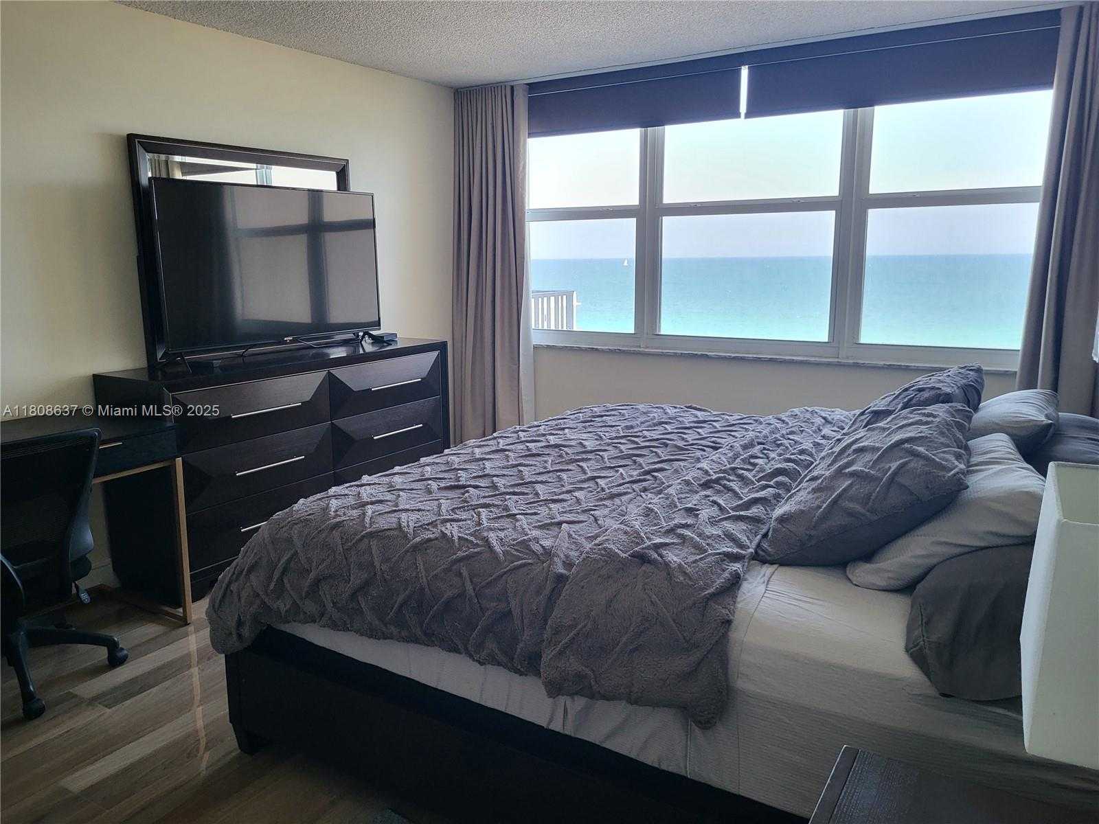 Small Image of 2101 SOUTH OCEAN DR #1002, Hollywood Number 19