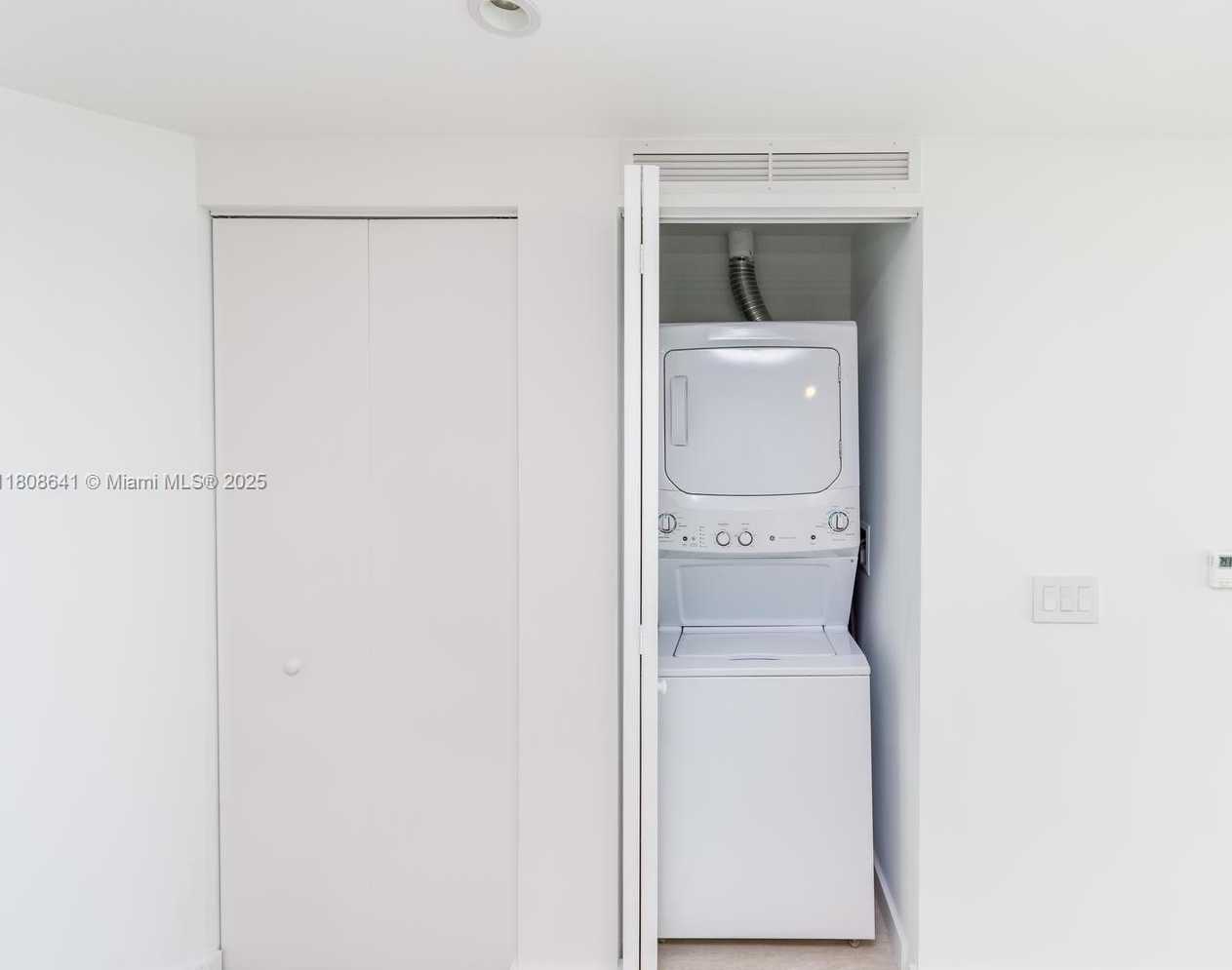 Small Image of 650 NORTH EAST 32ND ST #805, Miami Number 18