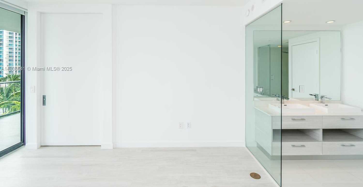 Small Image of 650 NORTH EAST 32ND ST #805, Miami Number 30
