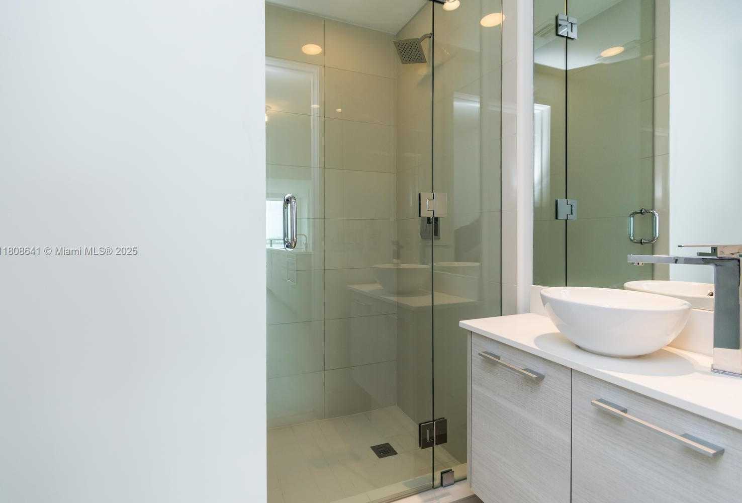 Small Image of 650 NORTH EAST 32ND ST #805, Miami Number 37