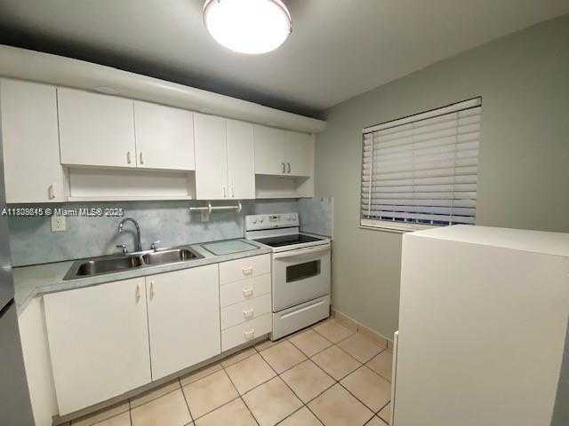 Small Image of 1855 WEST 60TH ST #318, Hialeah Number 4