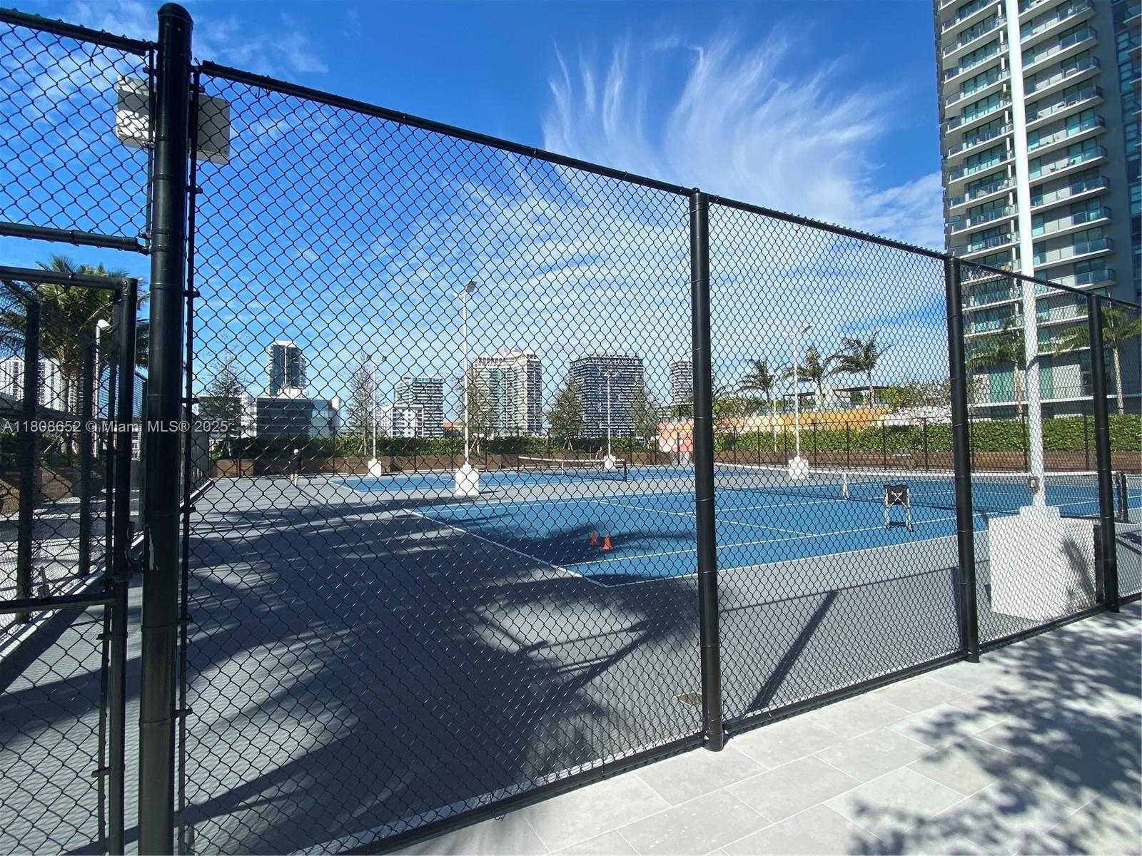 Small Image of 650 NORTH EAST 32ND ST #4605, Miami Number 27