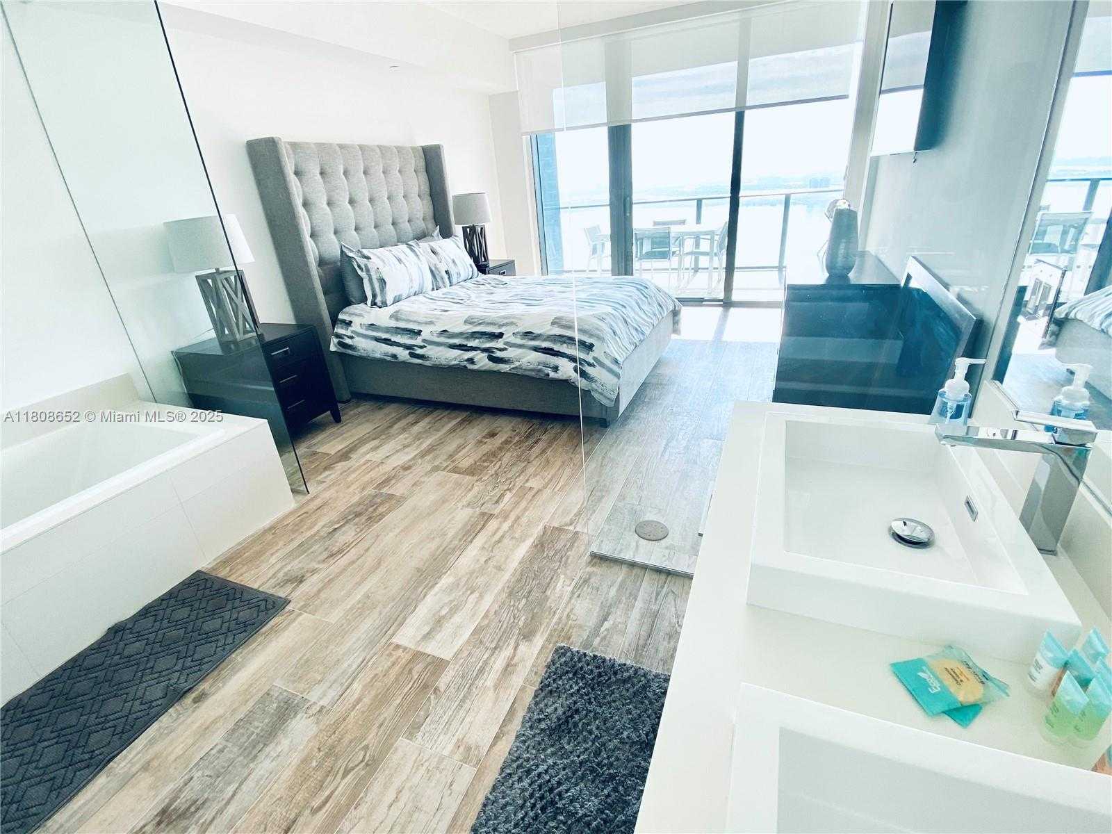 Small Image of 650 NORTH EAST 32ND ST #4605, Miami Number 4