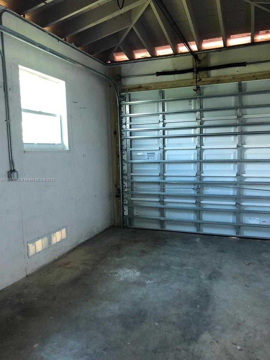 Small Image of 1538 FUNSTON ST, Hollywood Number 18