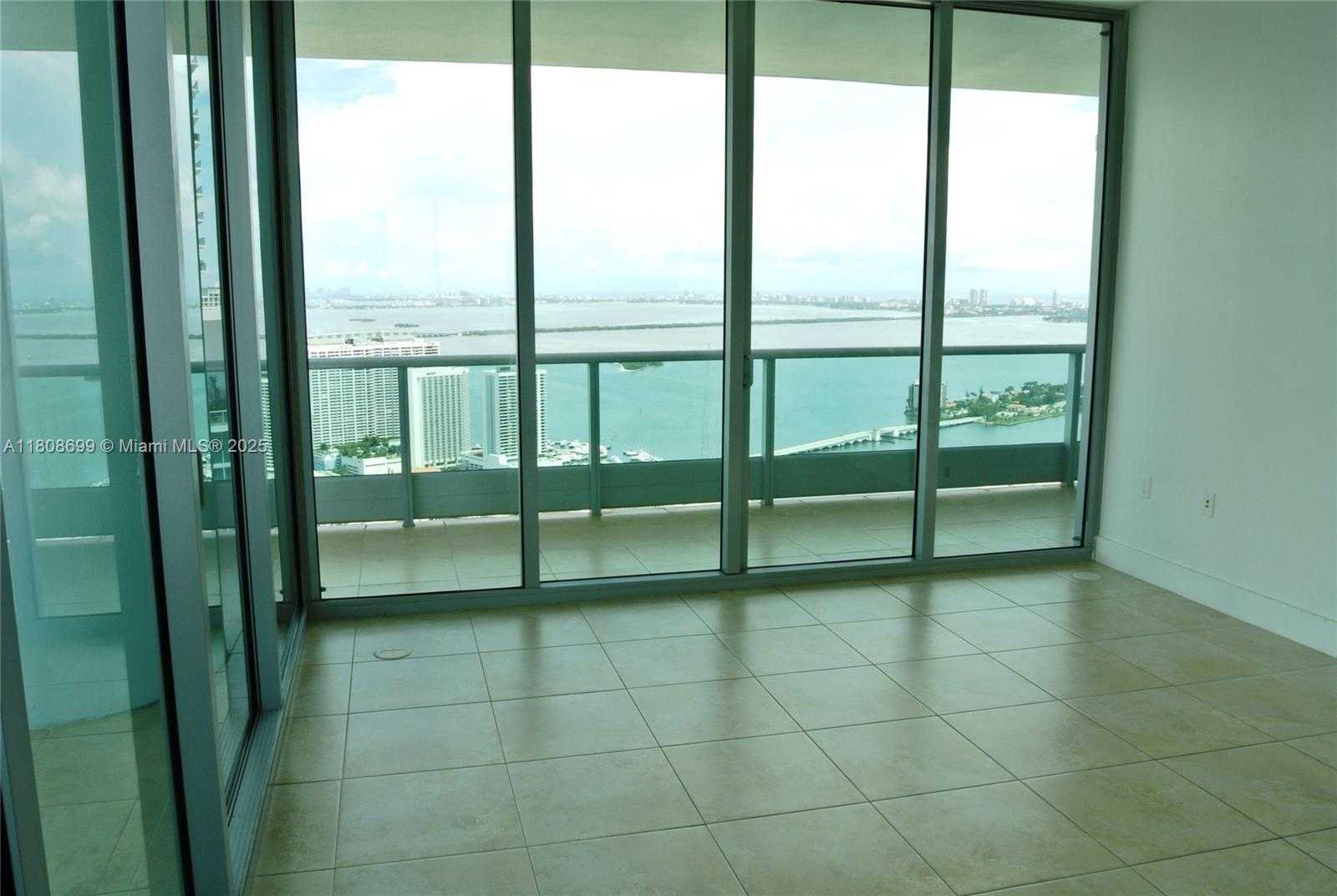 Small Image of Miami Number 16
