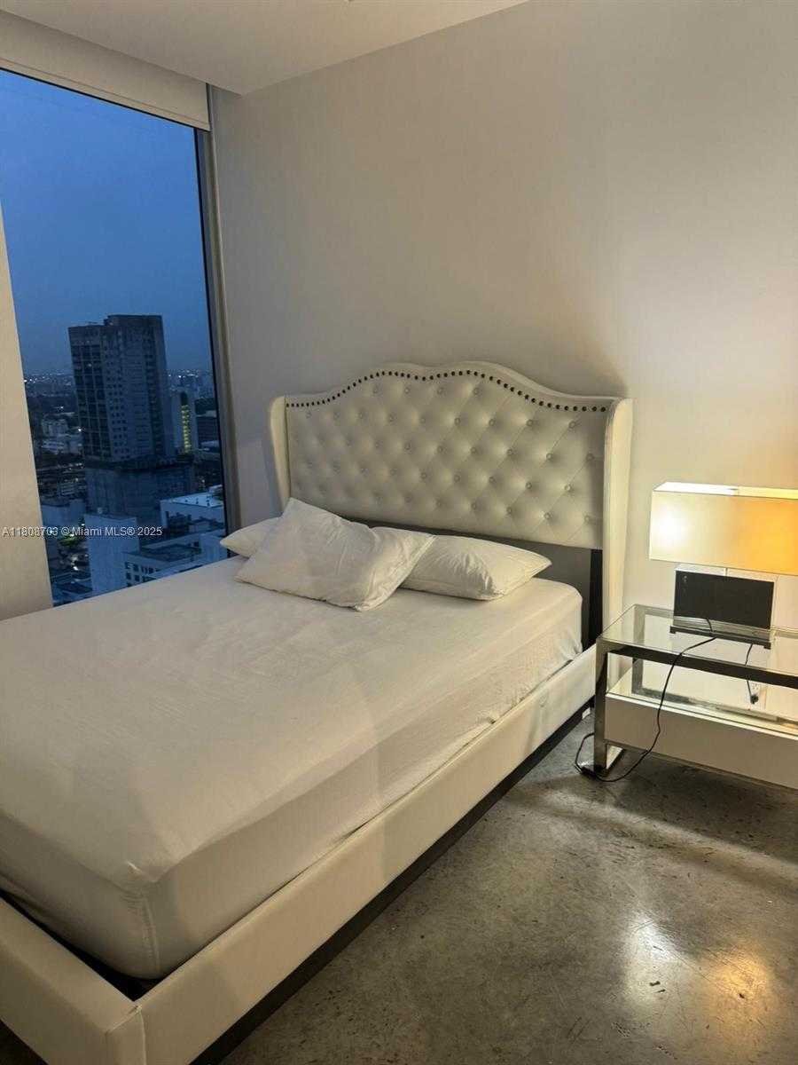 Small Image of 151 SOUTH EAST 1ST ST #2811, Miami Number 11