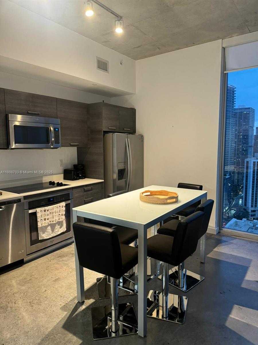 Small Image of 151 SOUTH EAST 1ST ST #2811, Miami Number 4
