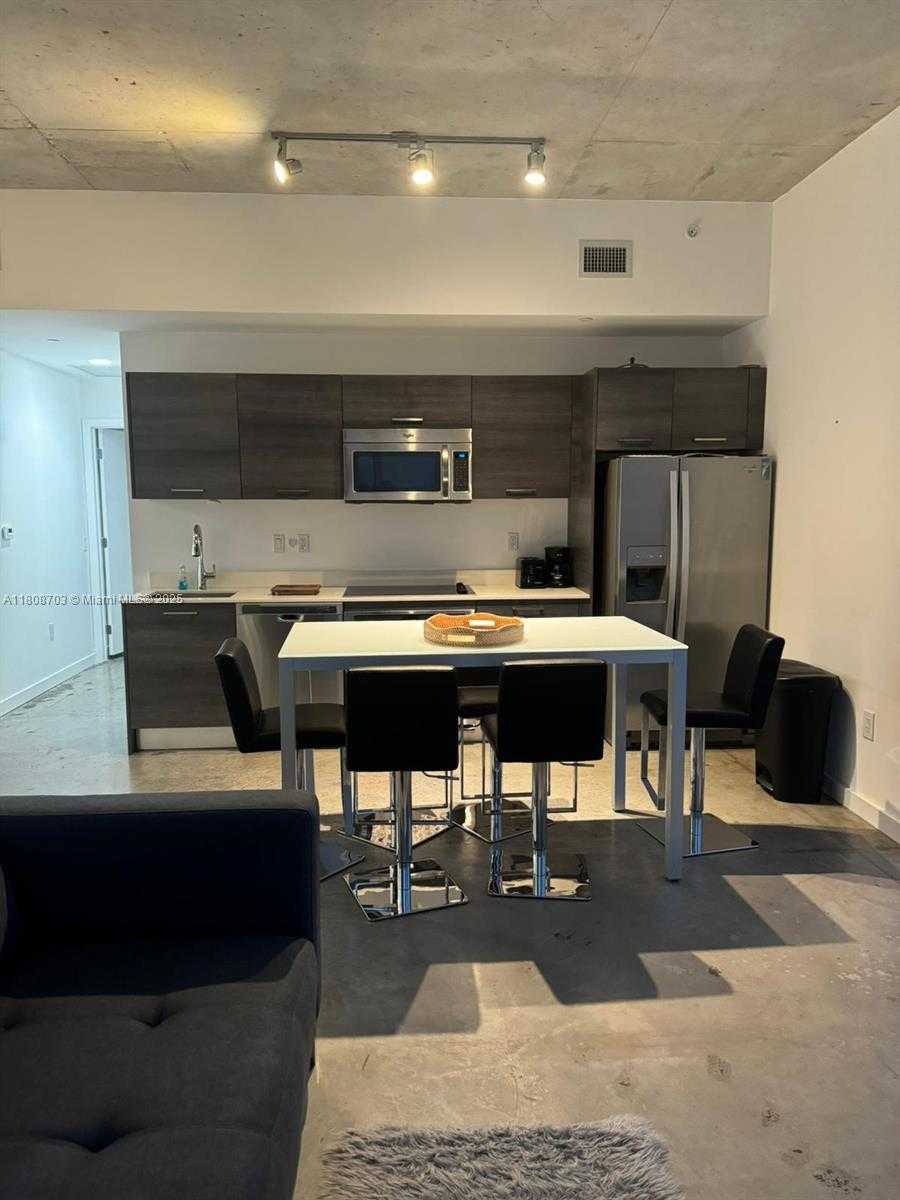 Small Image of 151 SOUTH EAST 1ST ST #2811, Miami Number 5
