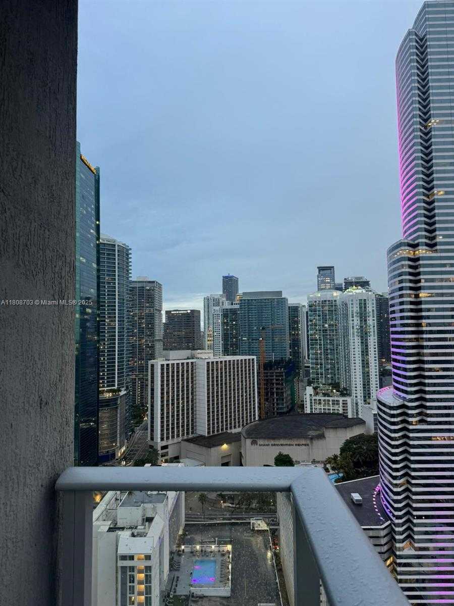 Small Image of 151 SOUTH EAST 1ST ST #2811, Miami Number 8