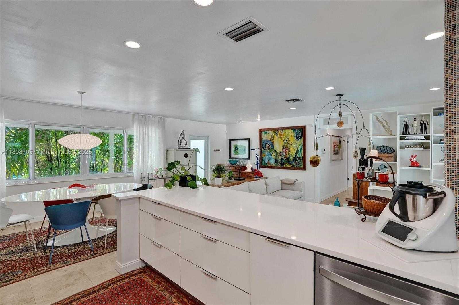 Small Image of 13120 SOUTH WEST 82ND CT, Pinecrest Number 10
