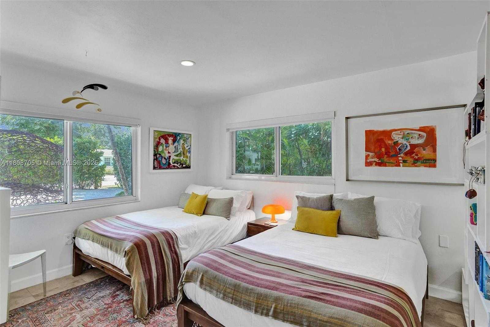 Small Image of 13120 SOUTH WEST 82ND CT, Pinecrest Number 21