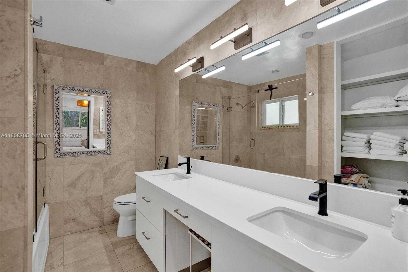 Small Image of 13120 SOUTH WEST 82ND CT, Pinecrest Number 24
