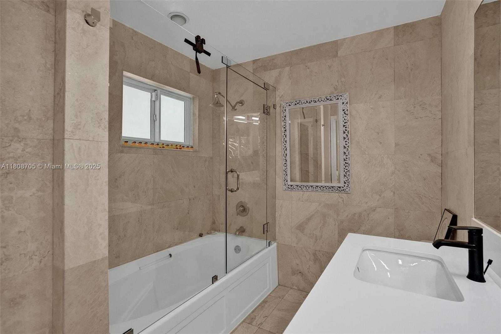 Small Image of 13120 SOUTH WEST 82ND CT, Pinecrest Number 25