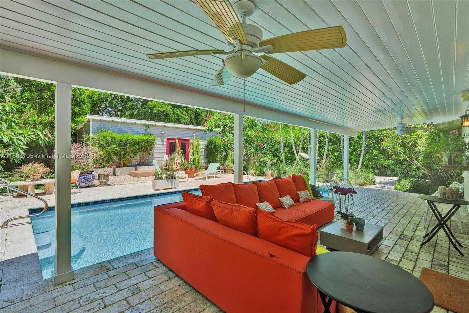 Small Image of 13120 SOUTH WEST 82ND CT, Pinecrest Number 34