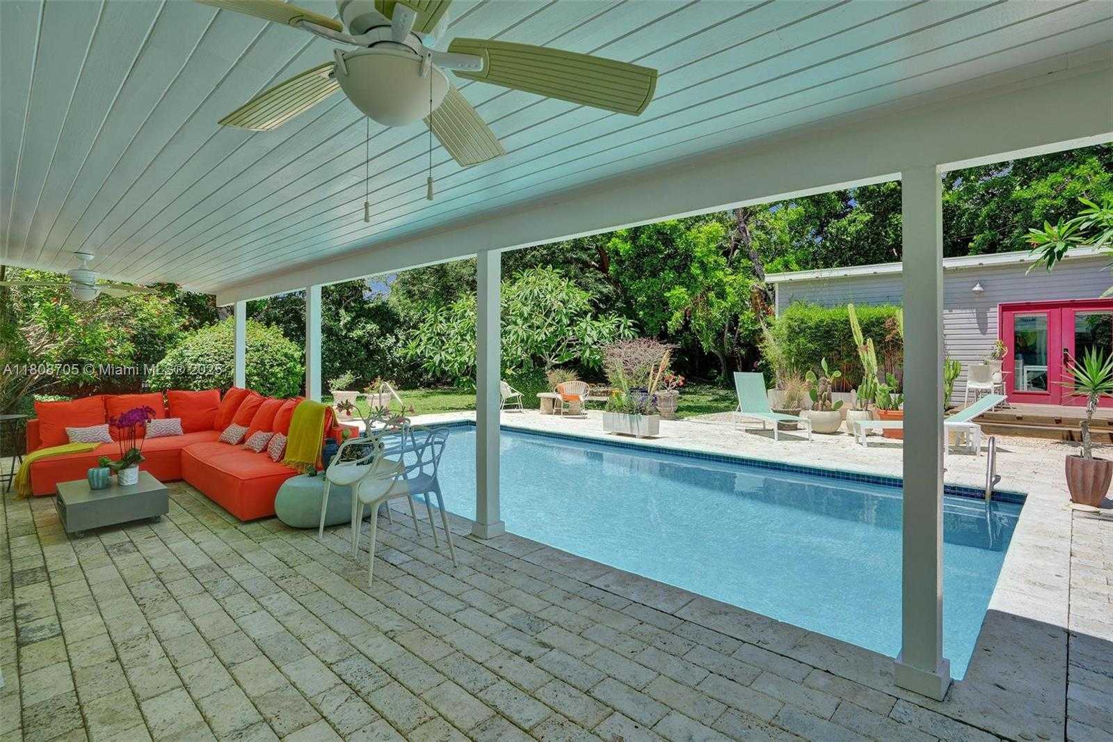 Small Image of 13120 SOUTH WEST 82ND CT, Pinecrest Number 42