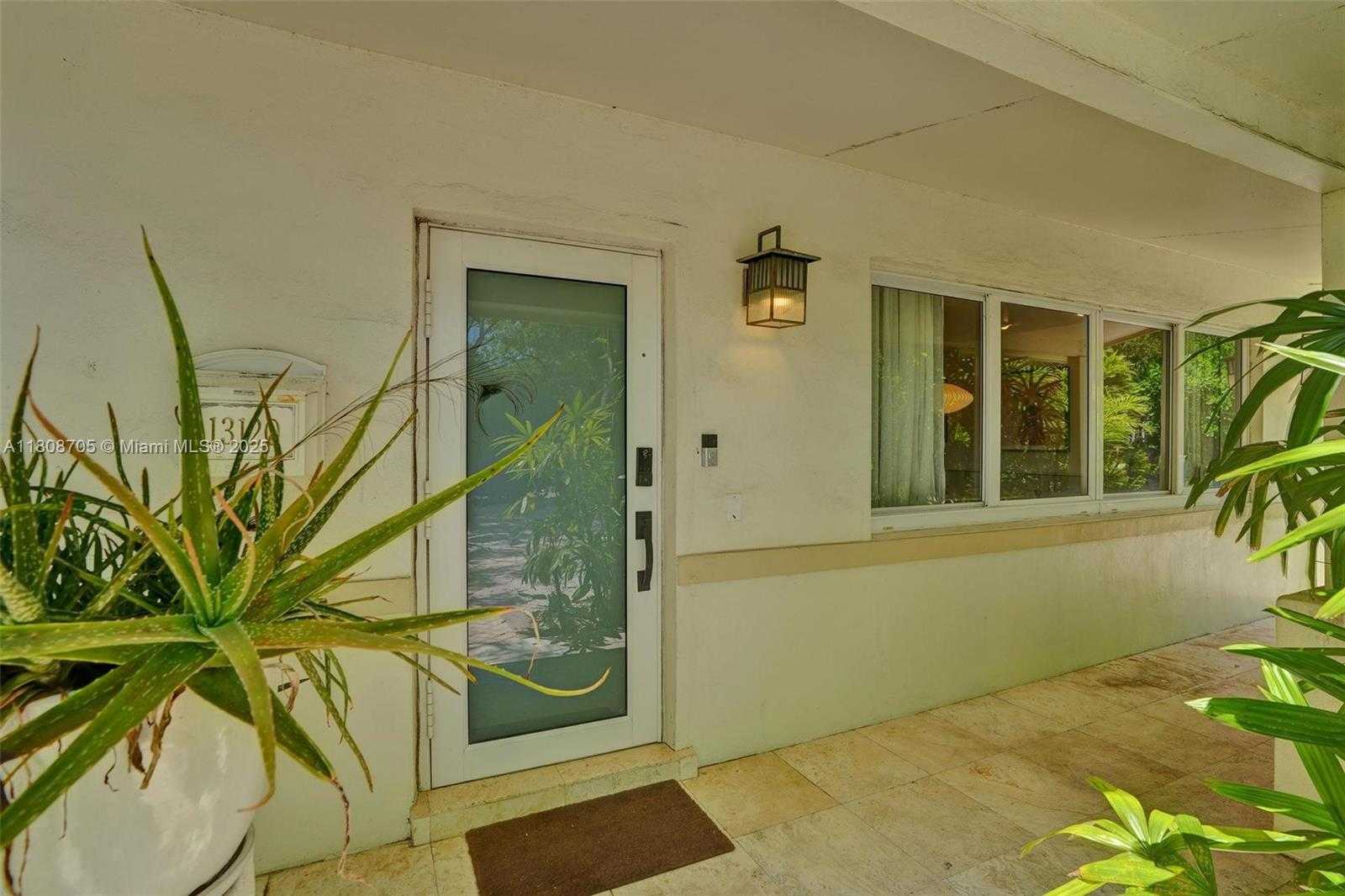 Small Image of 13120 SOUTH WEST 82ND CT, Pinecrest Number 44