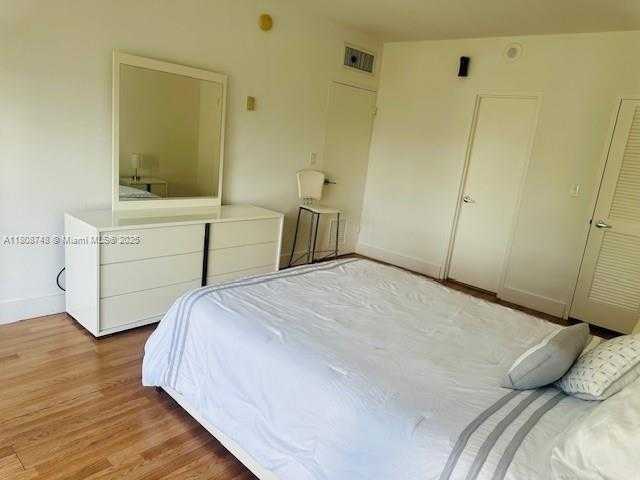 Small Image of 10275 COLLINS AVE #223, Bal Harbour Number 15