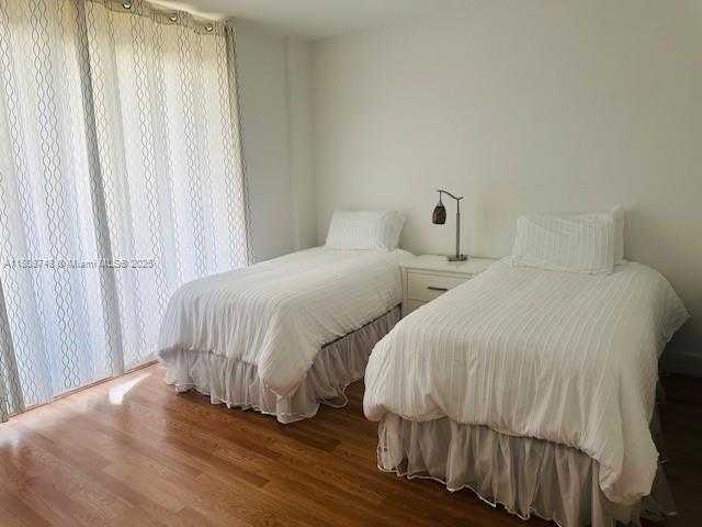 Small Image of 10275 COLLINS AVE #223, Bal Harbour Number 20