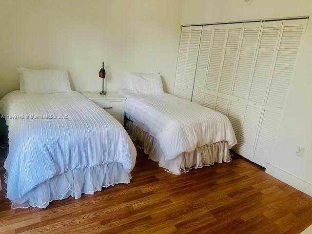 Small Image of 10275 COLLINS AVE #223, Bal Harbour Number 21