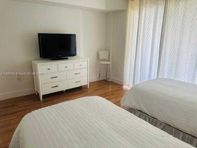 Small Image of 10275 COLLINS AVE #223, Bal Harbour Number 22