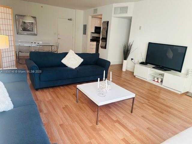 Small Image of 10275 COLLINS AVE #223, Bal Harbour Number 8