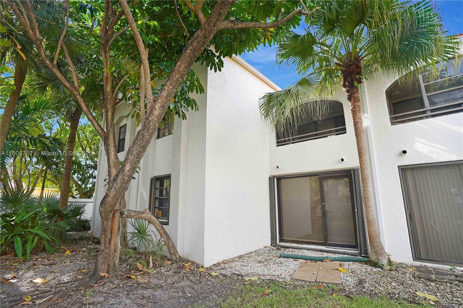 Small Image of 3570 MAGELLAN CIR #228-2, Aventura Number 2