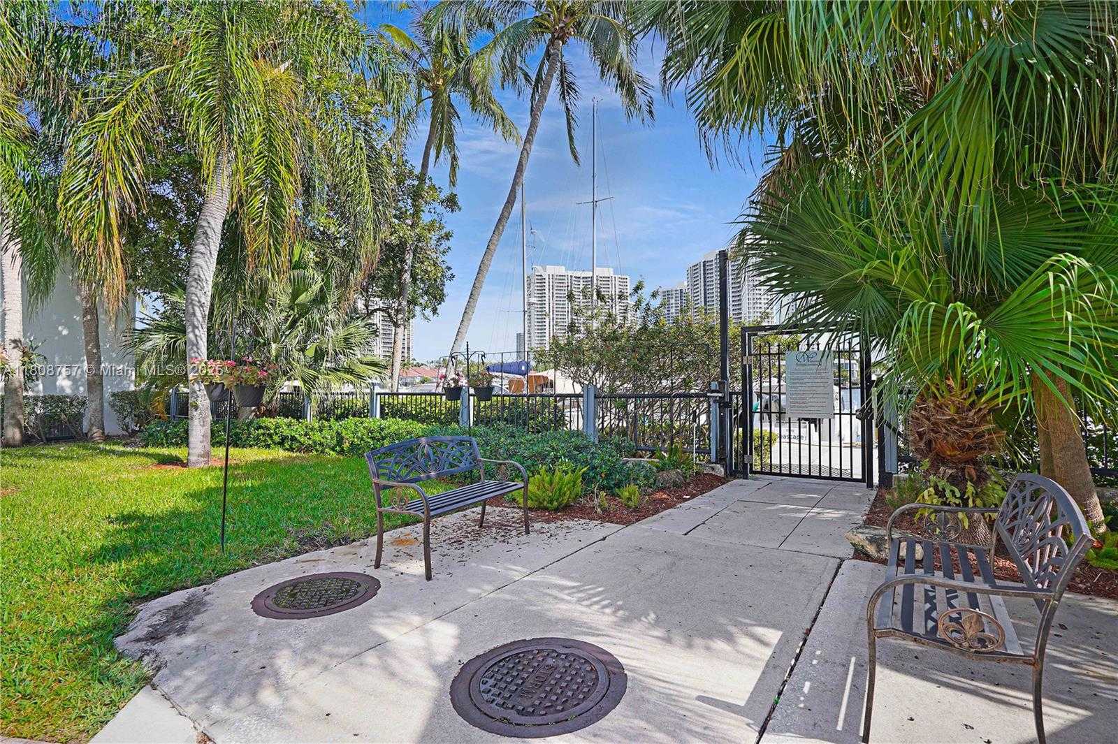 Small Image of 3570 MAGELLAN CIR #228-2, Aventura Number 38